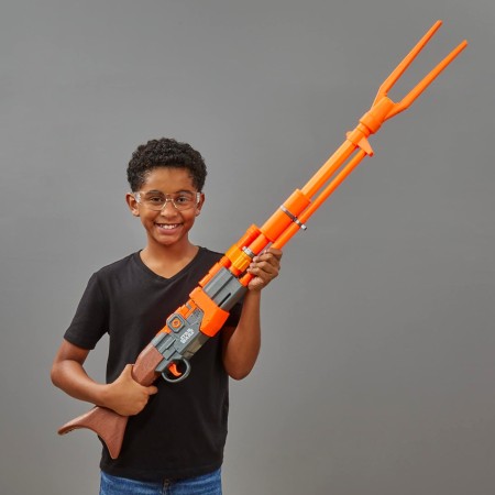 NERF Star Wars Amban Phase-Pulse Blaster, The Mandalorian, Scope, 10 dardos oficiales de élite, carga de nalgas, 50.25 pulgadas